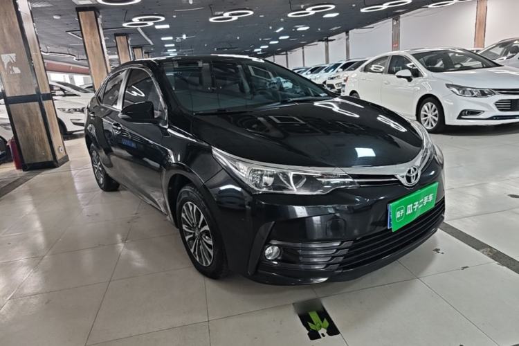 Used Toyota Corolla 2017 Revised Version 1.2T S-CVT GL Front Right 45 Deg