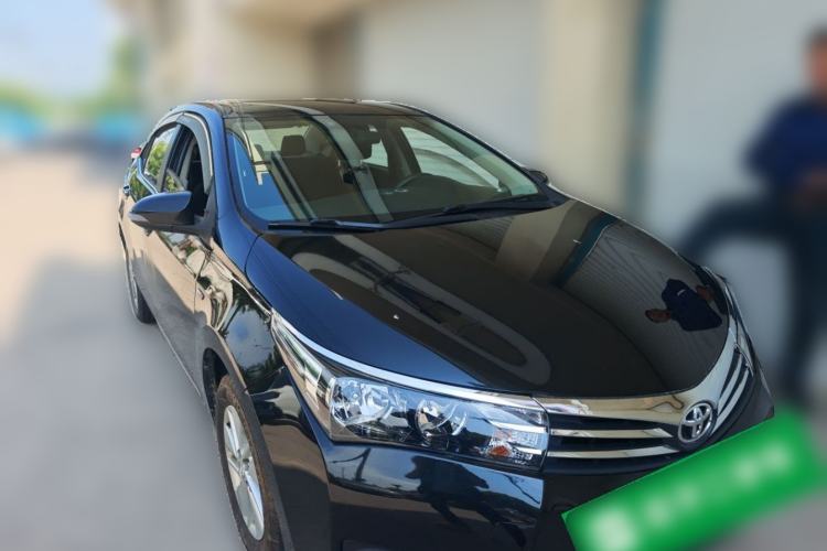 Used Toyota Corolla 2017 Revised Version 1.6L S-CVT GL Front Right 45 Deg