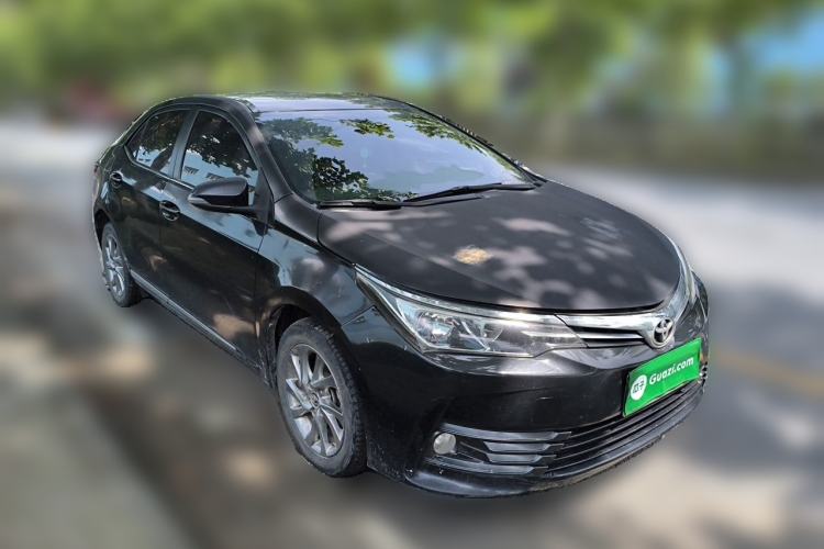 Used Toyota Corolla 2017 Revised Version 1.2T S-CVT GL-i Leather Edition Front Right 45 Deg