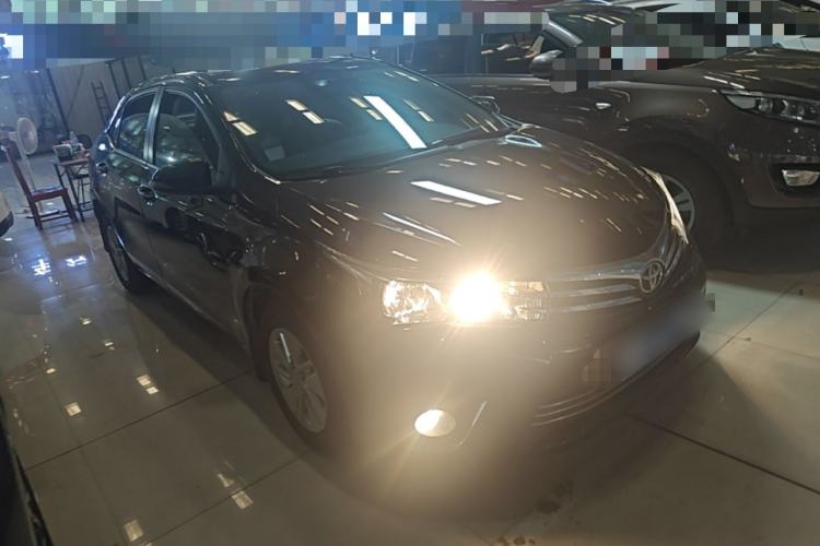 Used Toyota Corolla 2017 1.2T CVT GL Front Right 45 Deg