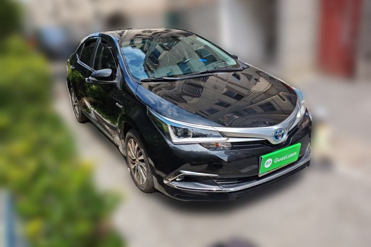 Used Toyota Corolla 2017 Revised Dual-Engine 1.8L E-CVT Elite Edition Front Right 45 Deg