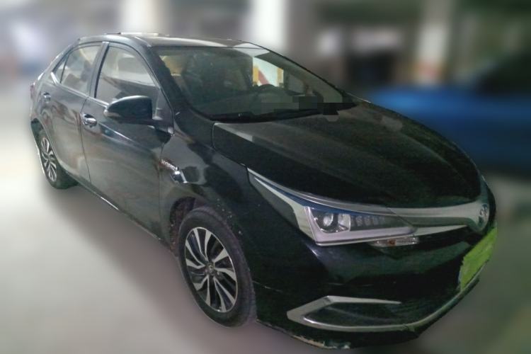 Used Toyota Corolla 2017 Revised Dual-Engine 1.8L E-CVT Leading Edition Front Right 45 Deg
