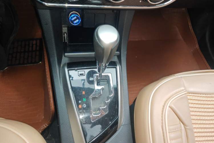 Used Toyota Corolla 2017 1.2T CVT GL-i Gear Lever