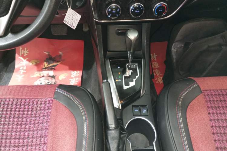 Used Toyota Corolla 2017 1.2T CVT GL-i Gear Lever