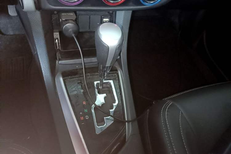 Used Toyota Corolla 2017 Revised Version 1.2T S-CVT GL-i Gear Lever