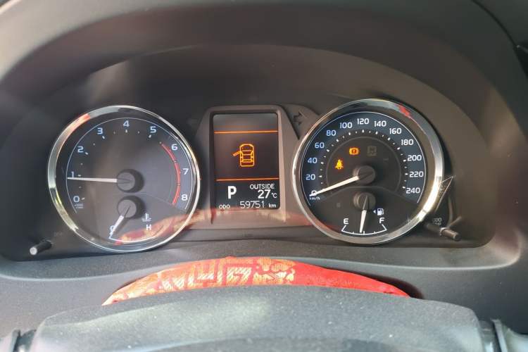 Used Toyota Corolla 2017 Revised Version 1.2T S-CVT GL-i Instrument Cluster