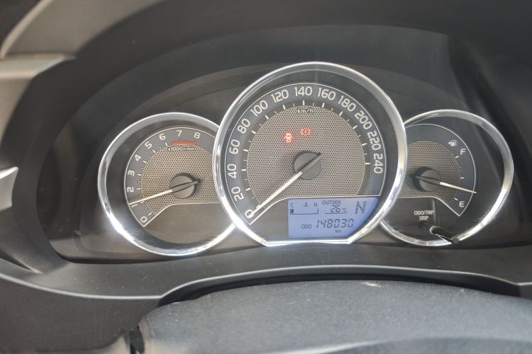Used Toyota Corolla 2017 Revised Version 1.6L S-CVT GL Instrument Cluster