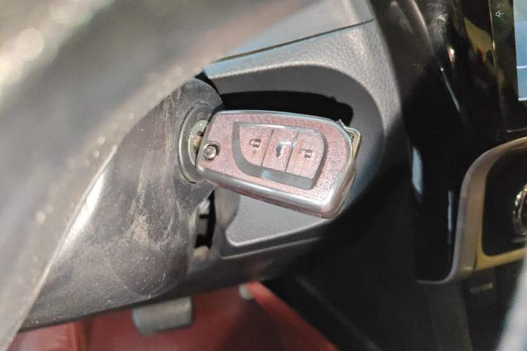 Used Toyota Corolla 2017 Revised Version 1.2T S-CVT GL Interior 1