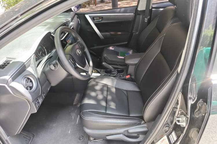Used Toyota Corolla 2017 Revised Version 1.2T S-CVT GL-i Left Front Seat