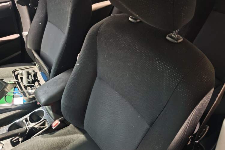 Used Toyota Corolla 2017 Revised Version 1.6L S-CVT GL Left Front Seat