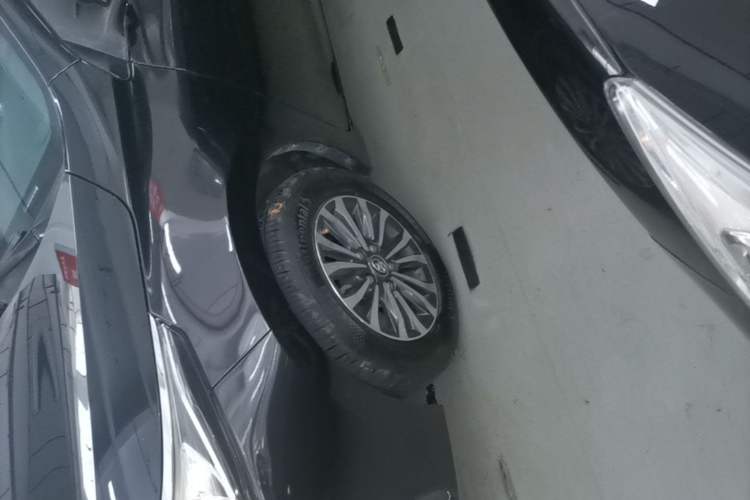 Used Toyota Corolla 2017 Revised Version 1.2T S-CVT GL Left Front Wheel Hub