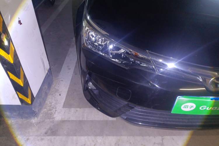 Used Toyota Corolla 2017 Revised Version 1.2T Manual GL Right Front Headlight