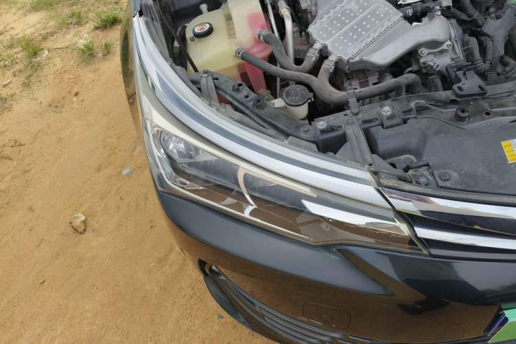 Used Toyota Corolla 2017 Revised Version 1.2T S-CVT GL Right Front Headlight