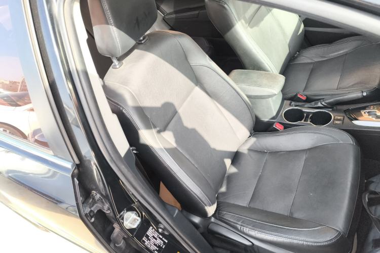Used Toyota Corolla 2017 1.2T CVT GL-i Leather Edition Right Front Seat
