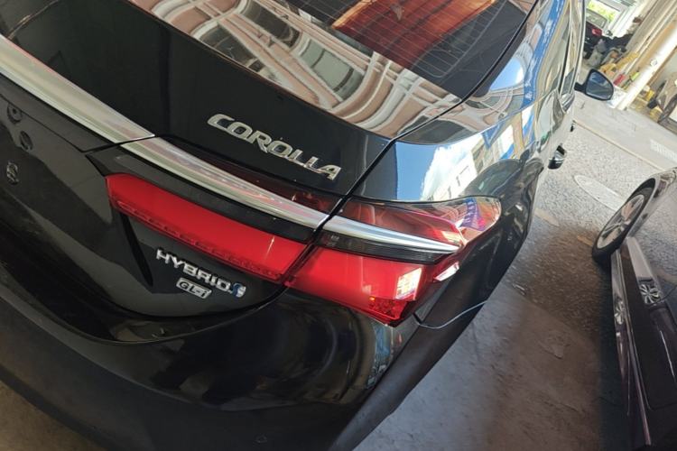 Used Toyota Corolla 2017 Revised Dual-Engine 1.8L E-CVT Elite Edition Right Rear Taillight