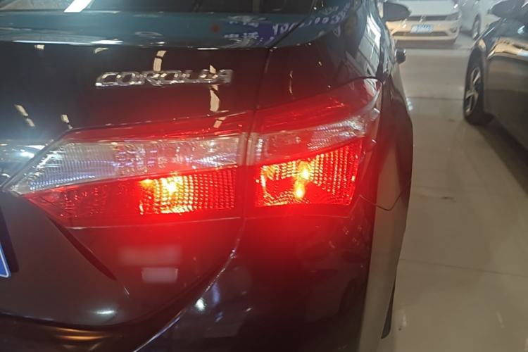 Used Toyota Corolla 2017 1.2T CVT GL Right Rear Taillight