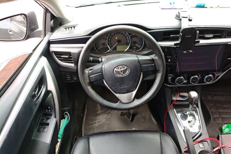 Used Toyota Corolla 2017 1.6L CVT GL Steering Wheel