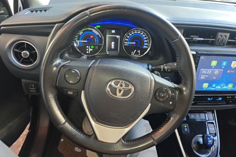 Used Toyota Corolla 2017 Revised Dual-Engine 1.8L E-CVT Elite Edition Steering Wheel