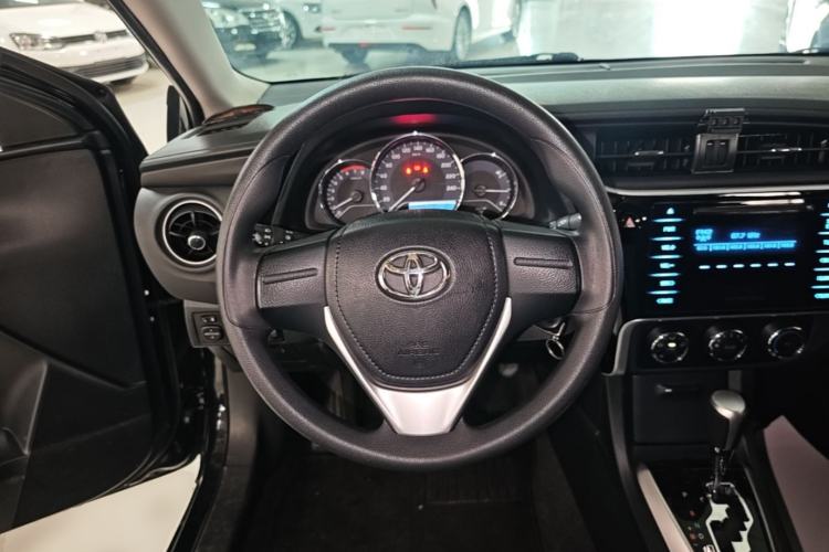 Used Toyota Corolla 2017 Revised Version 1.2T S-CVT GL Steering Wheel