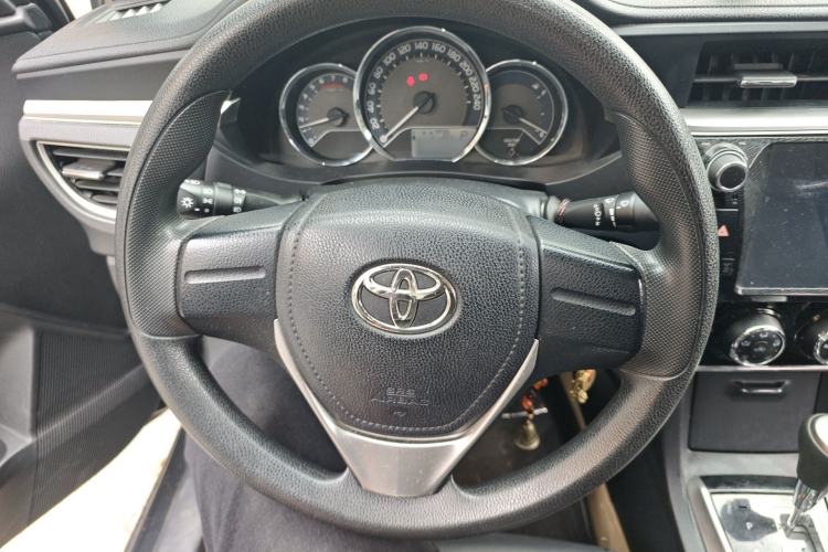 Used Toyota Corolla 2017 1.2T CVT GL Steering Wheel