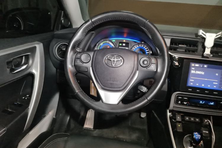Used Toyota Corolla 2017 Revised Dual-Engine 1.8L E-CVT Flagship Edition Steering Wheel