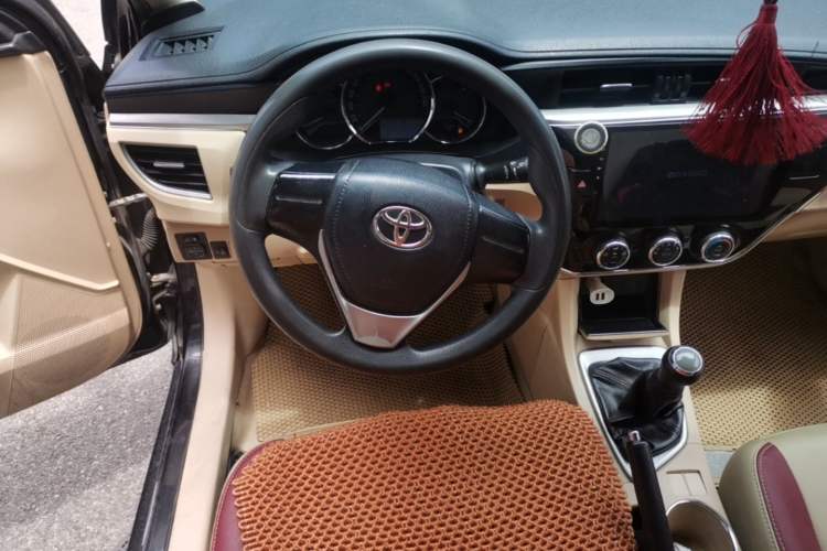 Used Toyota Corolla 2017 1.6L Manual GL Steering Wheel