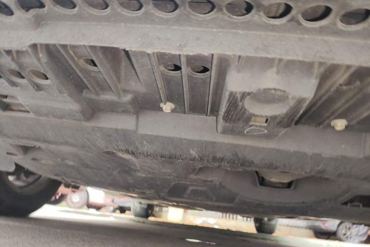 Used Toyota Corolla 2017 Revised Dual-Engine 1.8L E-CVT Elite Edition Chassis Front