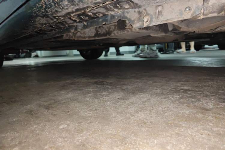 Used Toyota Corolla 2017 Revised Dual-Engine 1.8L E-CVT Leading Edition Chassis Front Right