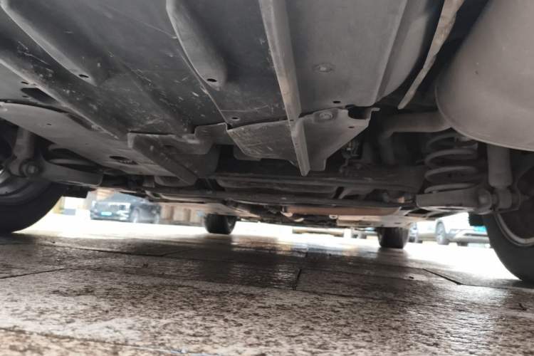 Used Toyota Corolla 2017 Revised Dual-Engine 1.8L E-CVT Leading Edition Chassis Rear