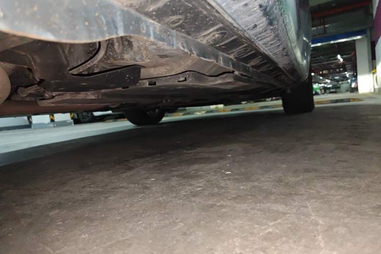 Used Toyota Corolla 2017 Revised Dual-Engine 1.8L E-CVT Leading Edition Chassis Rear Right