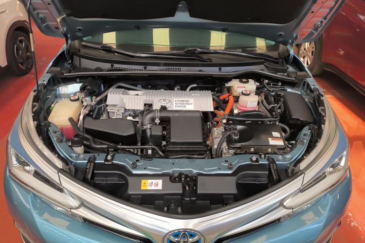 Used Toyota Corolla 2017 Revised Dual-Engine 1.8L E-CVT Leading Edition Engine Bay