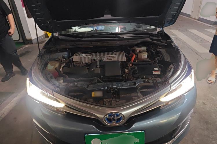 Used Toyota Corolla 2017 Revised Dual-Engine 1.8L E-CVT Leading Edition Engine Bay