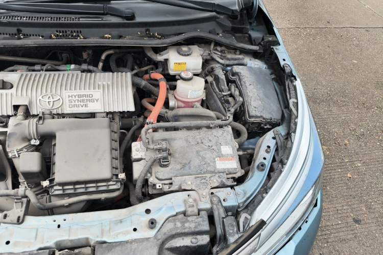 Used Toyota Corolla 2017 Revised Dual-Engine 1.8L E-CVT Elite Edition Engine Bay Left