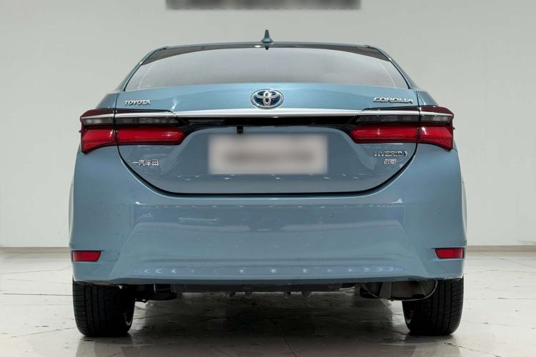 Used Toyota Corolla 2017 Revised Dual-Engine 1.8L E-CVT Elite Edition Exterior 4