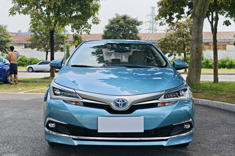 Used Toyota Corolla 2017 Revised Dual-Engine 1.8L E-CVT Elite Edition Exterior 7