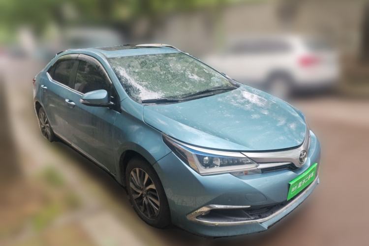 Used Toyota Corolla 2017 Revised Dual-Engine 1.8L E-CVT Elite Edition Front Right 45 Deg