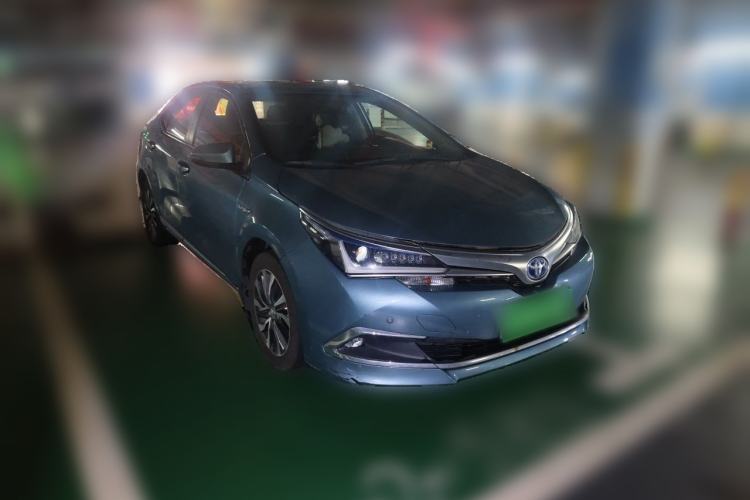 Used Toyota Corolla 2017 Revised Dual-Engine 1.8L E-CVT Elite Edition Front Right 45 Deg