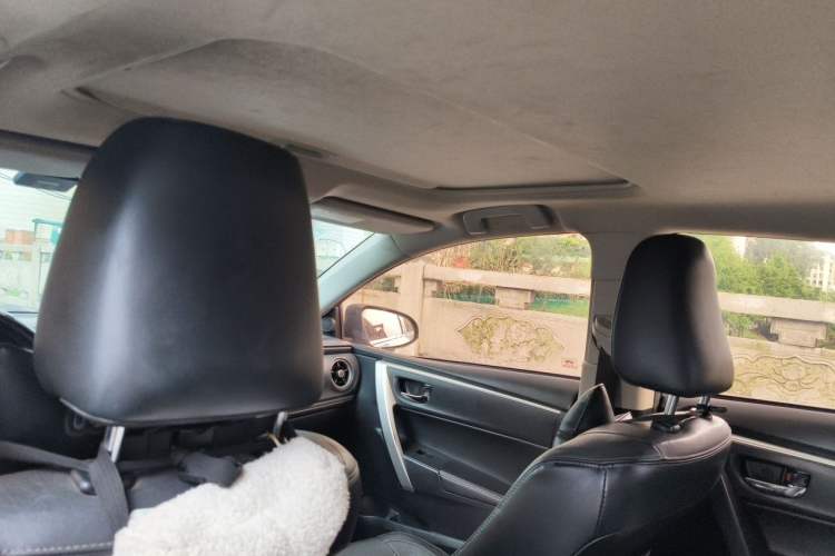 Used Toyota Corolla 2017 Revised Dual-Engine 1.8L E-CVT Elite Edition Headliner