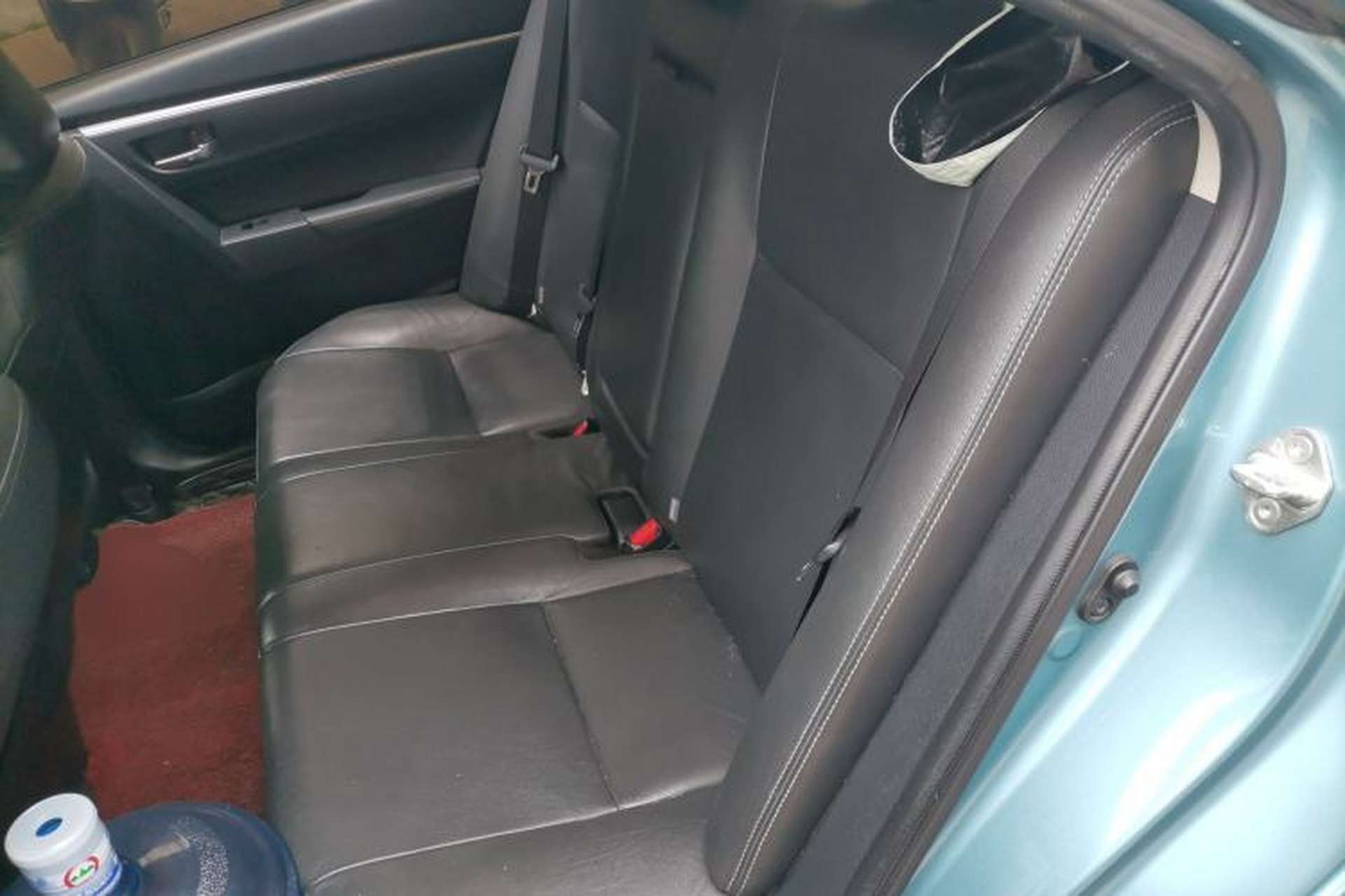 Used Toyota Corolla 2017 Revised Dual-Engine 1.8L E-CVT Elite Edition Left Rear Seat