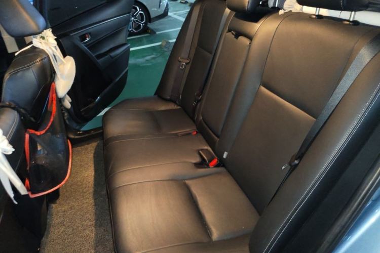 Used Toyota Corolla 2017 Revised Dual-Engine 1.8L E-CVT Elite Edition Left Rear Seat