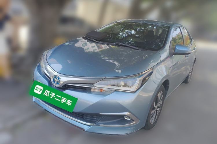 Used Toyota Corolla 2017 Revised Dual-Engine 1.8L E-CVT Leading Edition Guazi used car, China used car export, Used car for sale, Used Toyota cars, Cheapest cars for sale