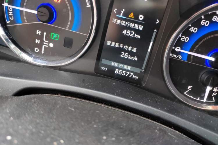 Used Toyota Corolla 2017 Revised Dual-Engine 1.8L E-CVT Elite Edition Odometer Close Up
