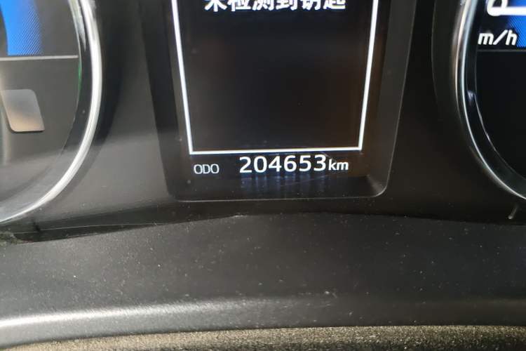 Used Toyota Corolla 2017 Revised Dual-Engine 1.8L E-CVT Leading Edition Odometer Close Up