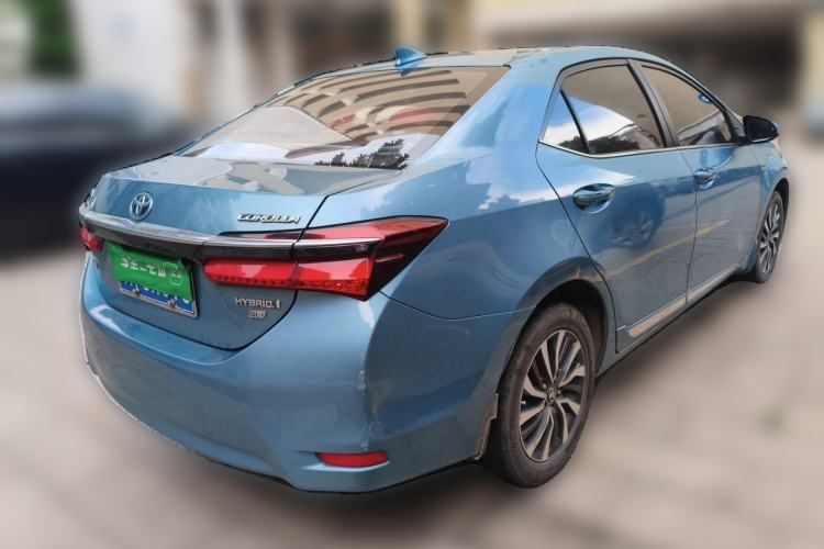 Used Toyota Corolla 2017 Revised Dual-Engine 1.8L E-CVT Leading Edition Rear Right 45 Deg