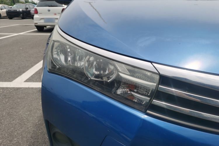 Used Toyota Corolla 2017 1.2T CVT GL Right Front Headlight