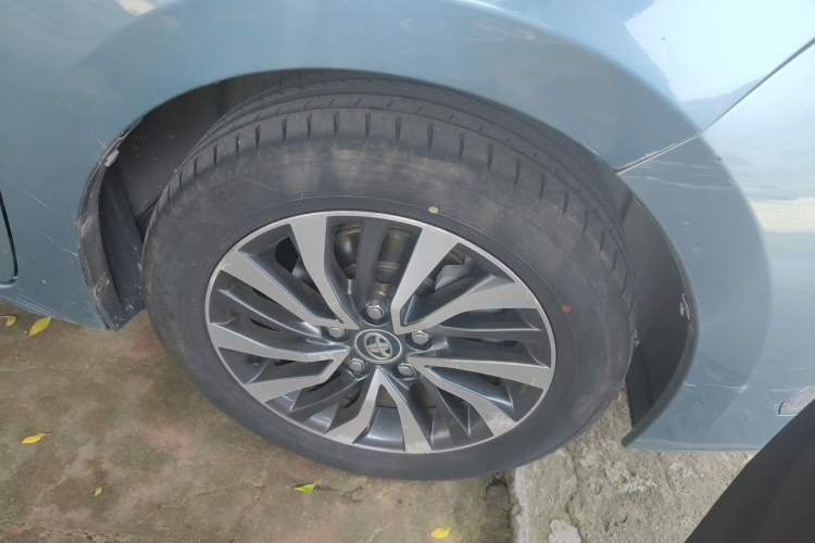 Used Toyota Corolla 2017 Revised Dual-Engine 1.8L E-CVT Leading Edition Right Front Wheel Hub