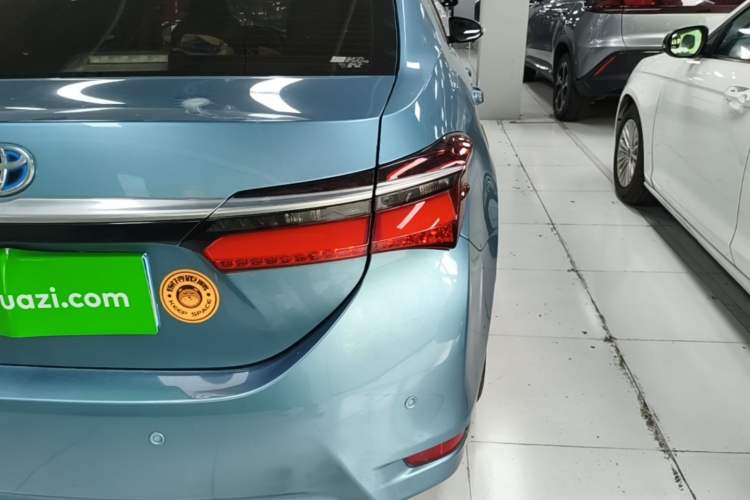 Used Toyota Corolla 2017 Revised Dual-Engine 1.8L E-CVT Leading Edition Right Rear Taillight
