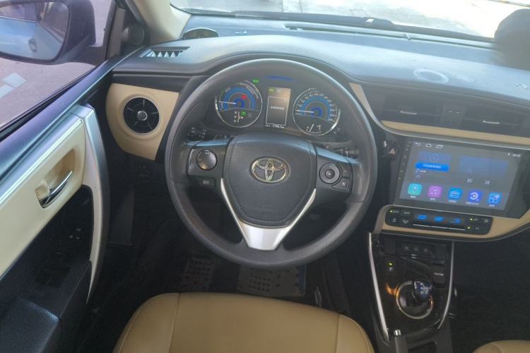 Used Toyota Corolla 2017 Revised Dual-Engine 1.8L E-CVT Leading Edition Steering Wheel