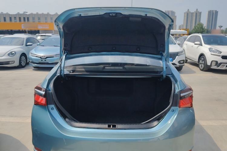 Used Toyota Corolla 2017 Revised Dual-Engine 1.8L E-CVT Leading Edition Trunk