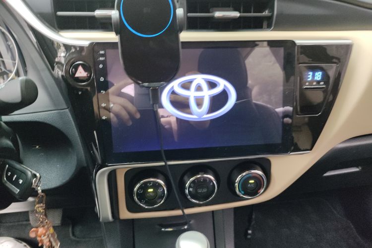 Used Toyota Corolla 2017 Revised Version 1.2T S-CVT GL Audio And AC Panel